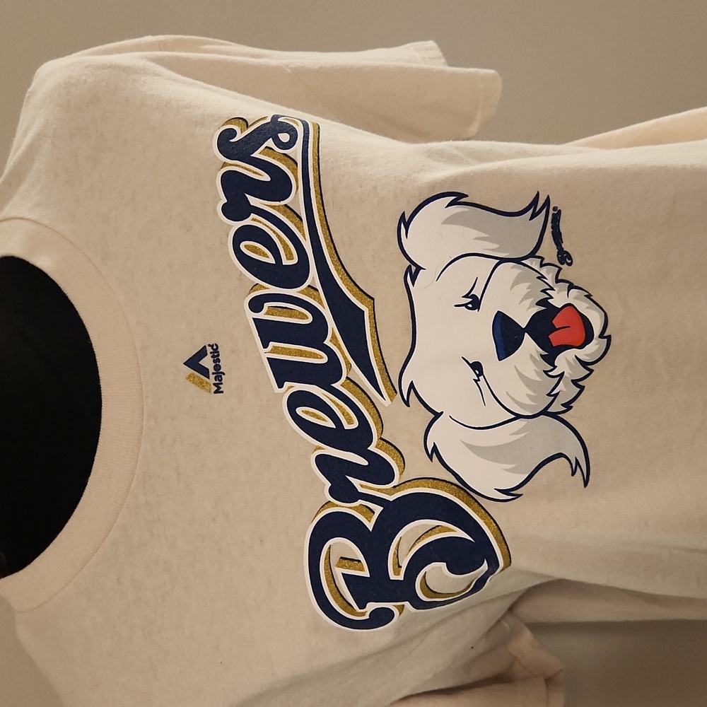Milwaukee Brewers Shirt - Picture 2 of 5